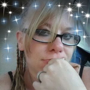 Meet your Posher, Carissa